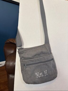 thirty-one Gray Crossbody Messenger Bag with Front Zip